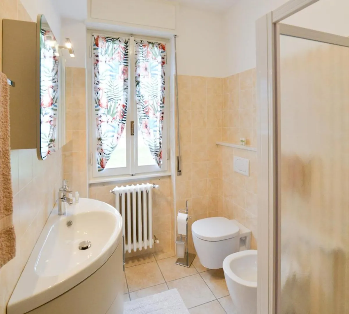 Miralago Apartments - 8 Min Walk To Bernina Express Tirano